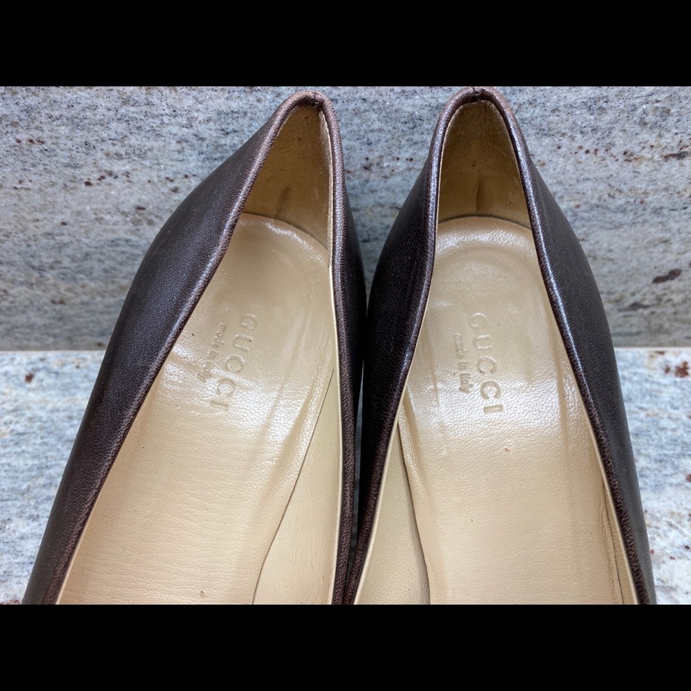 Gucci brown pumps 2.5”heels - Picture 3 of 7